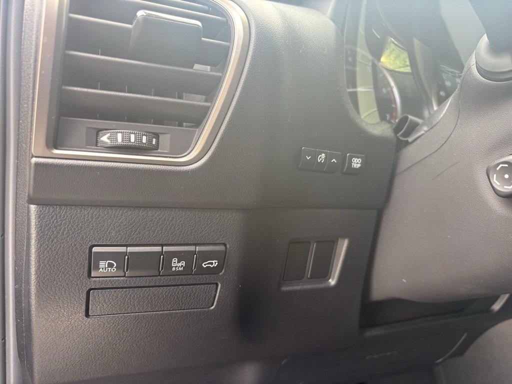 2020 Lexus NX 300 Premium photo 10