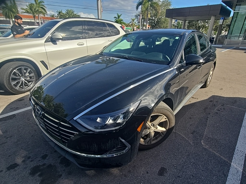 2023 Hyundai Sonata SE photo 2