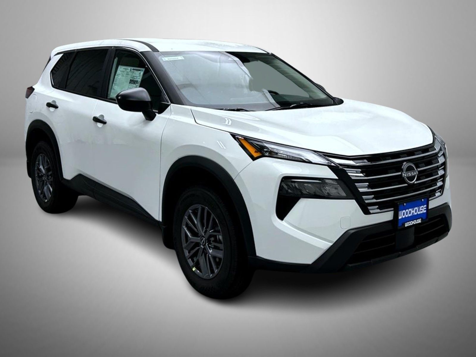 2026 Nissan Rogue S photo 3