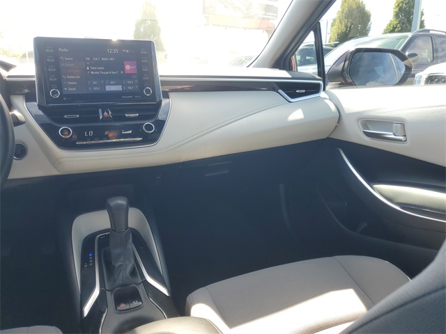 2022 Toyota Corolla SE photo 7