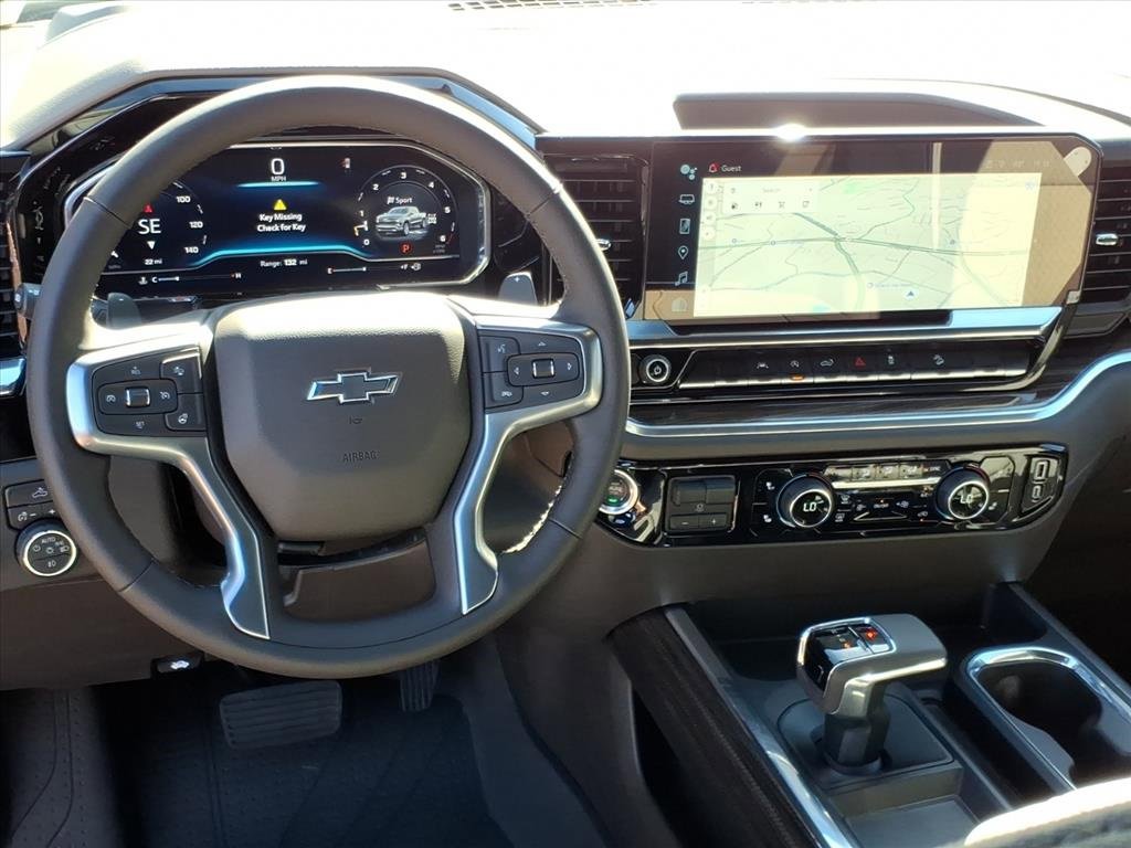 2025 Chevrolet Silverado 1500 RST photo 2