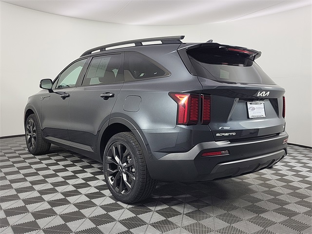 2023 Kia Sorento X-Line EX photo 3