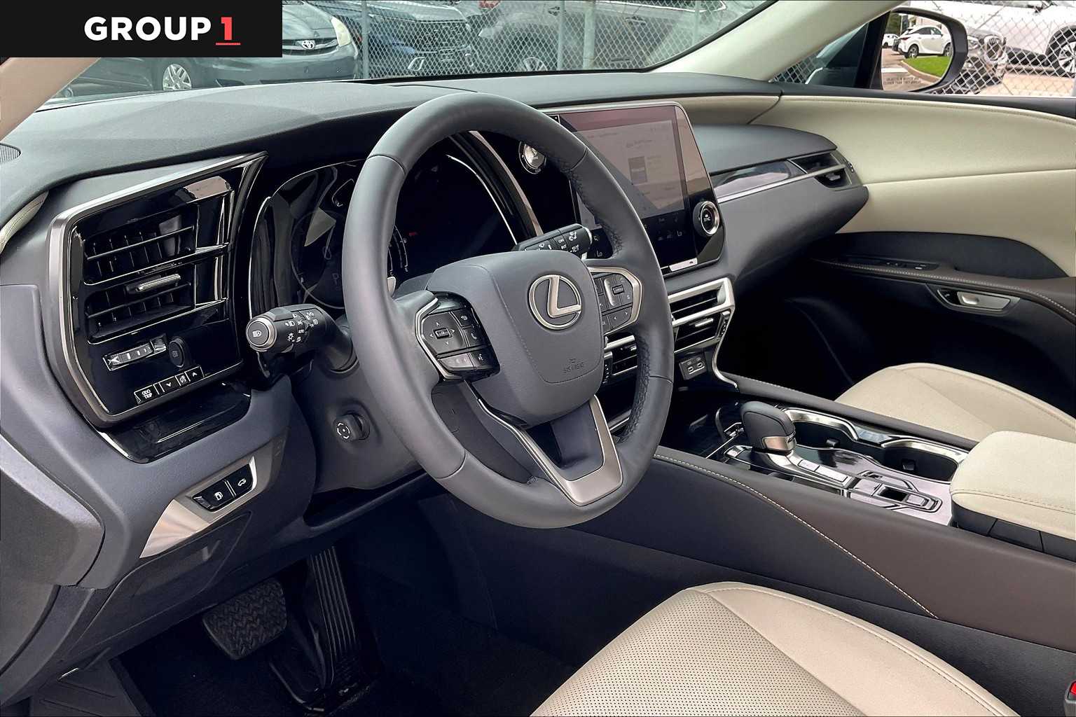 2024 Lexus RX 350 photo 15