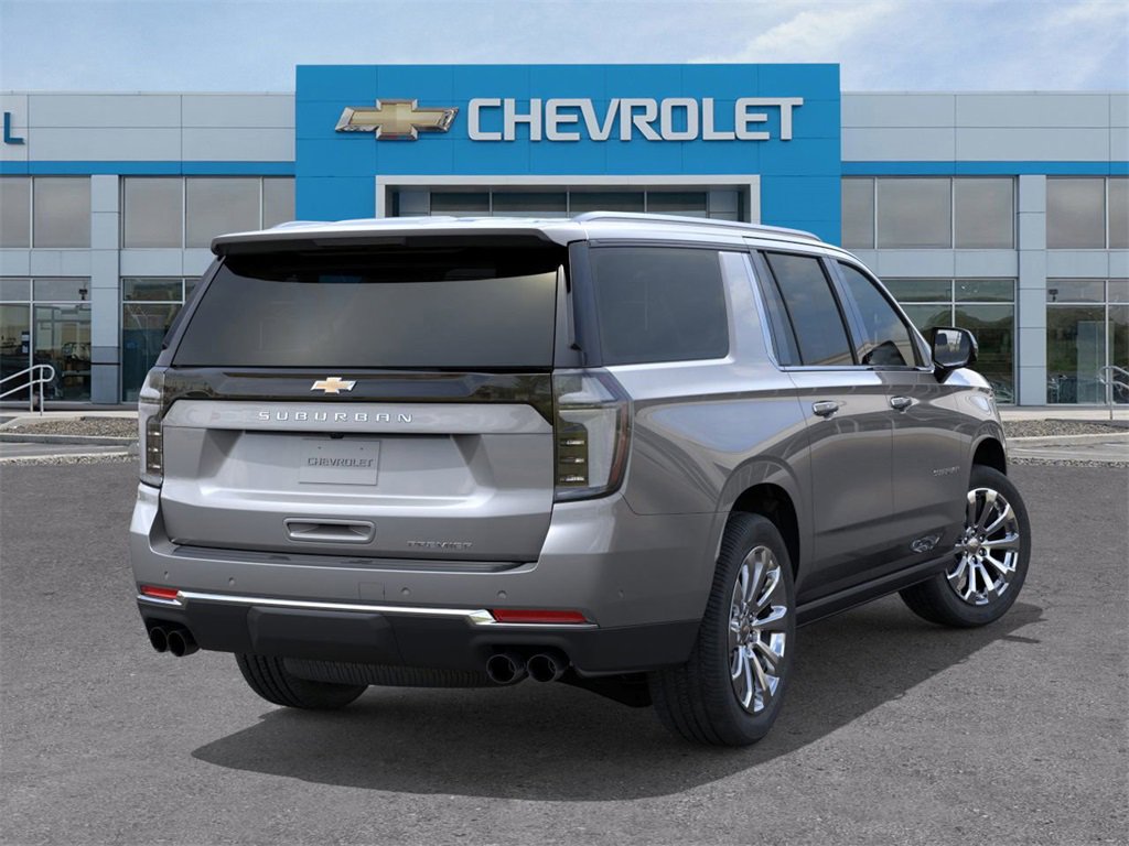 2025 Chevrolet Suburban Premier photo 4