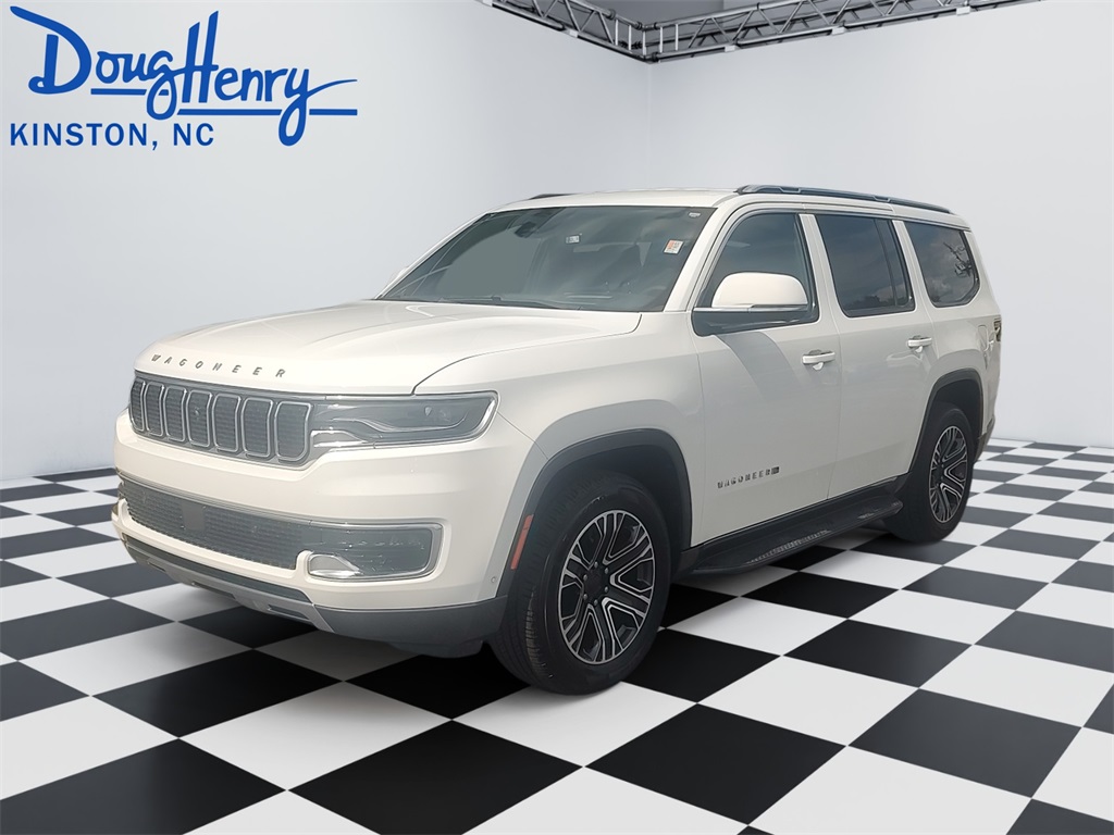 2022 Jeep Wagoneer Series III's photo
