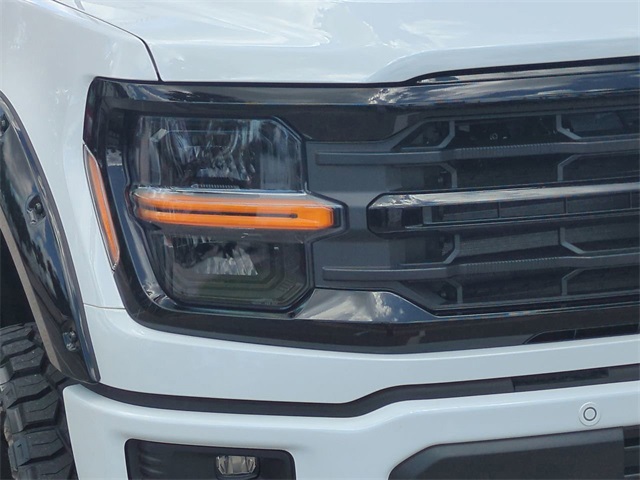 2024 Ford F-150 XLT photo 8