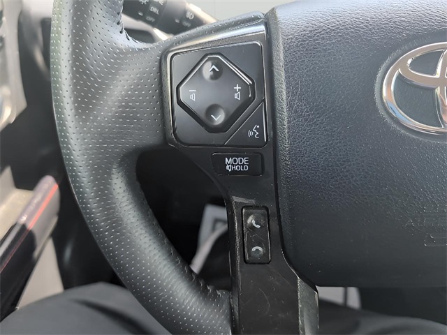 2024 Toyota 4Runner TRD Off-Road photo 15