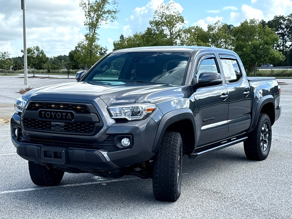 2023 Toyota Tacoma TRD Off-Road V6 photo 3