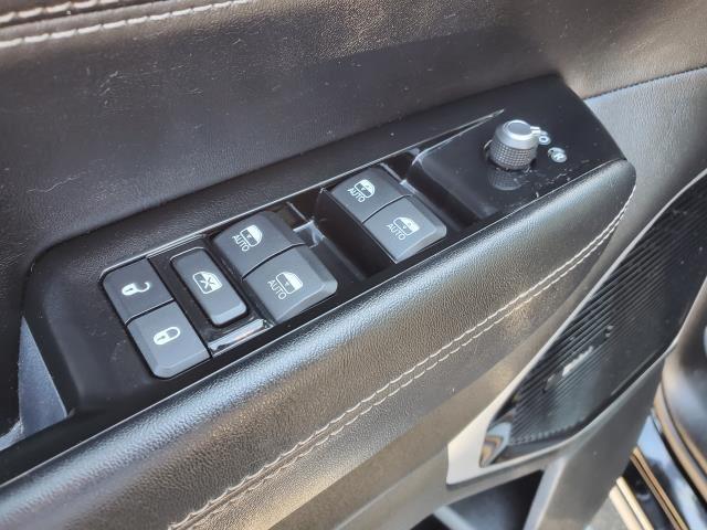 2022 Jeep Wagoneer Series III photo 22