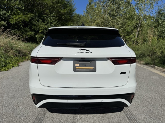 2026 Jaguar F-PACE P250 R-Dynamic S photo 7