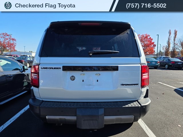 2025 Toyota Land Cruiser Base photo 3