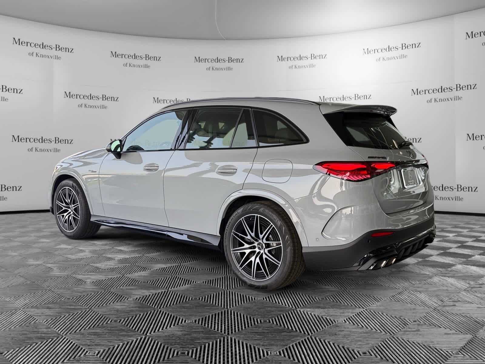 2025 Mercedes Benz GLC 63 S E PERFORMANCE photo 3