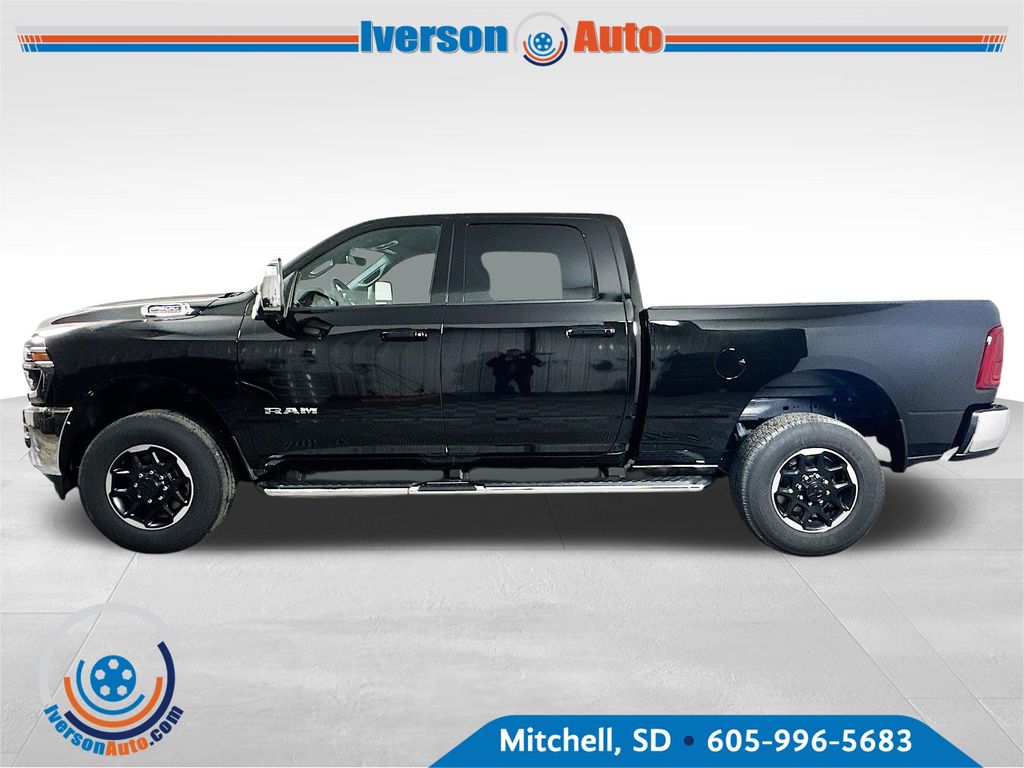 2025 Ram 2500 Laramie photo 3