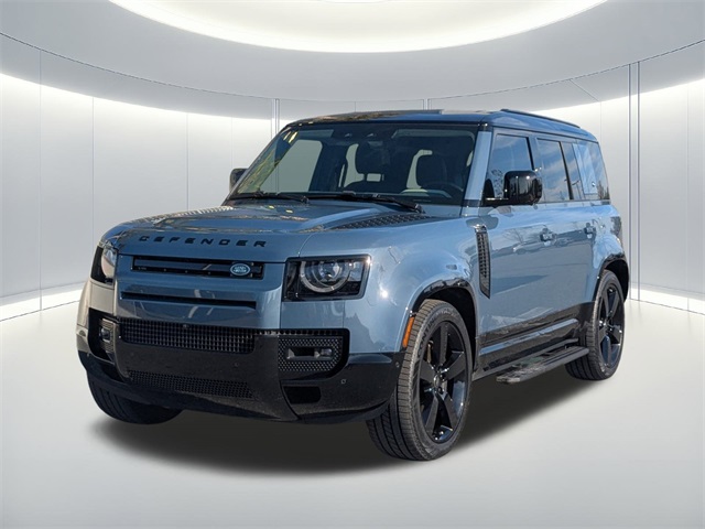 2024 Land Rover Defender X-Dynamic SE's photo