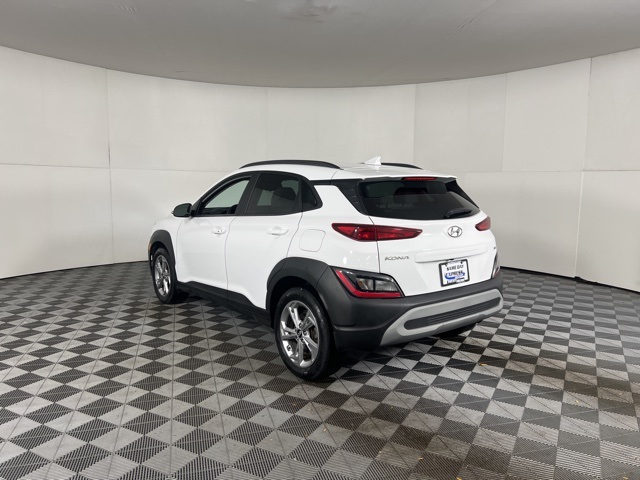 2023 Hyundai Kona SEL photo 4