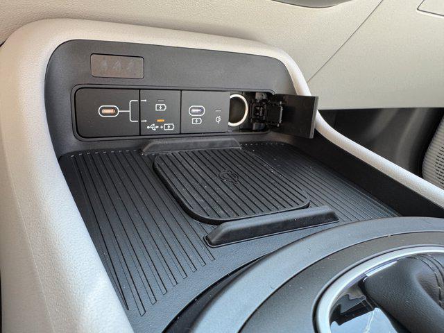 2026 Hyundai Kona SEL photo 36