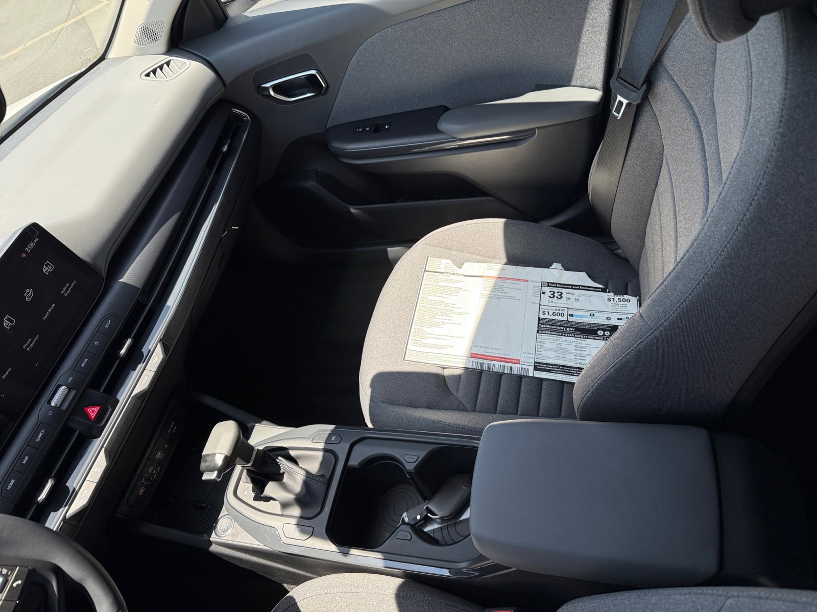 2025 Kia K4 EX photo 14