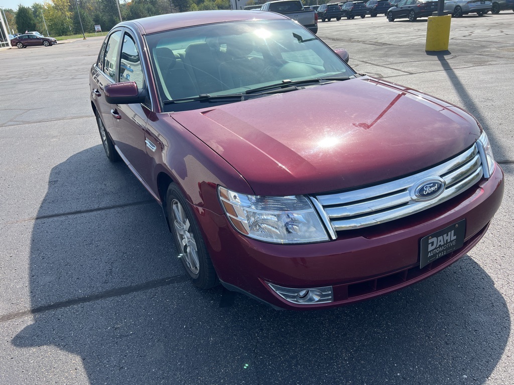 2008 Ford Taurus SEL photo 5