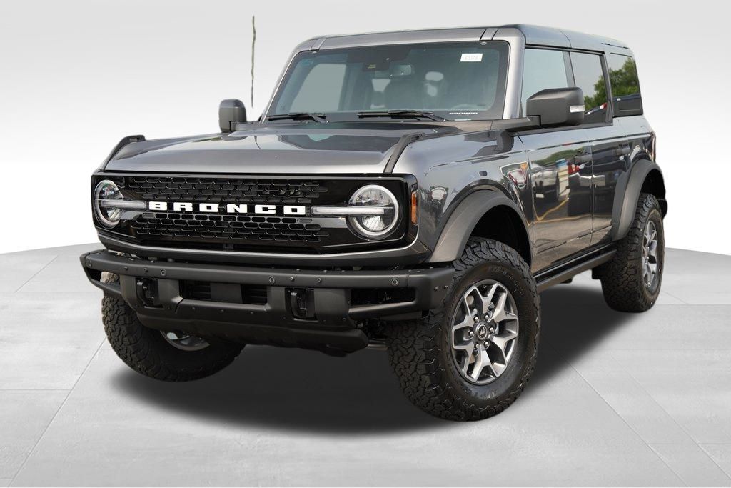 2025 Ford Bronco Badlands photo 3