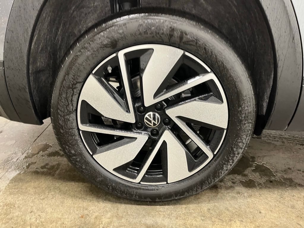 2025 Volkswagen Atlas SE Technology photo 28