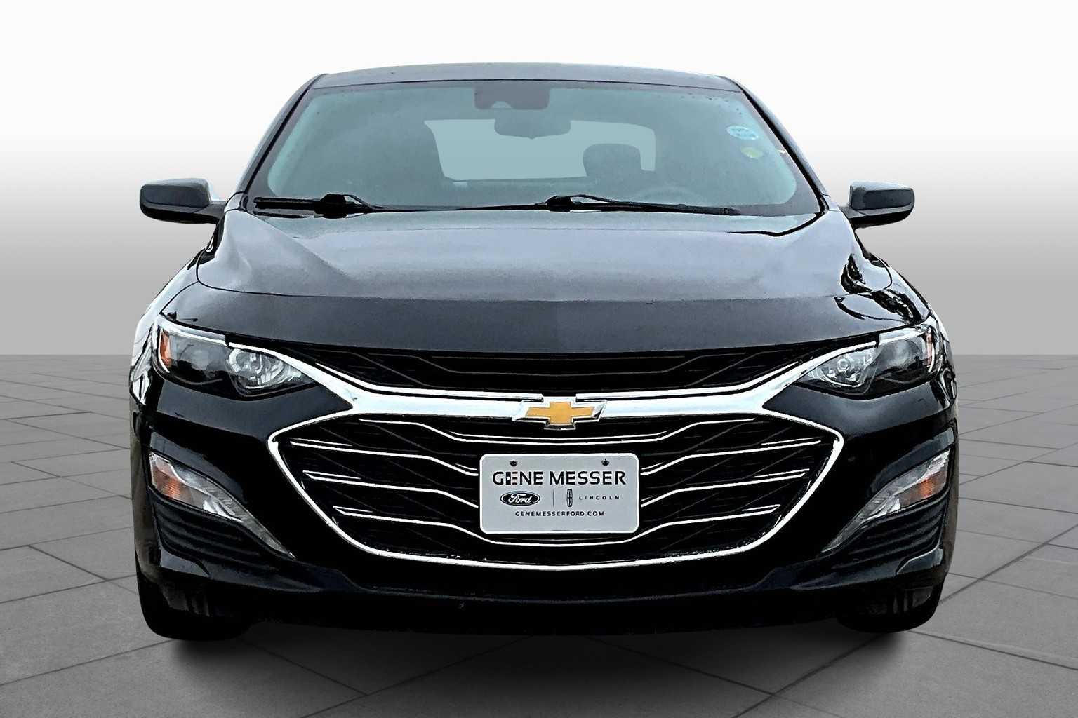 2023 Chevrolet Malibu 1LT photo 3