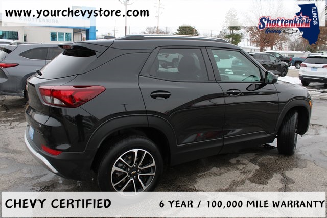 2025 Chevrolet Trailblazer LT photo 4