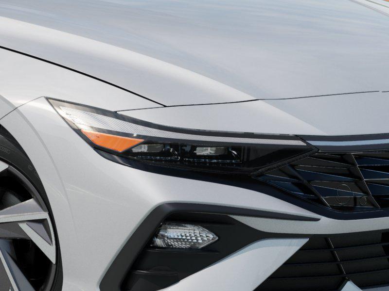 2025 Hyundai Elantra Hybrid SEL Sport photo 8