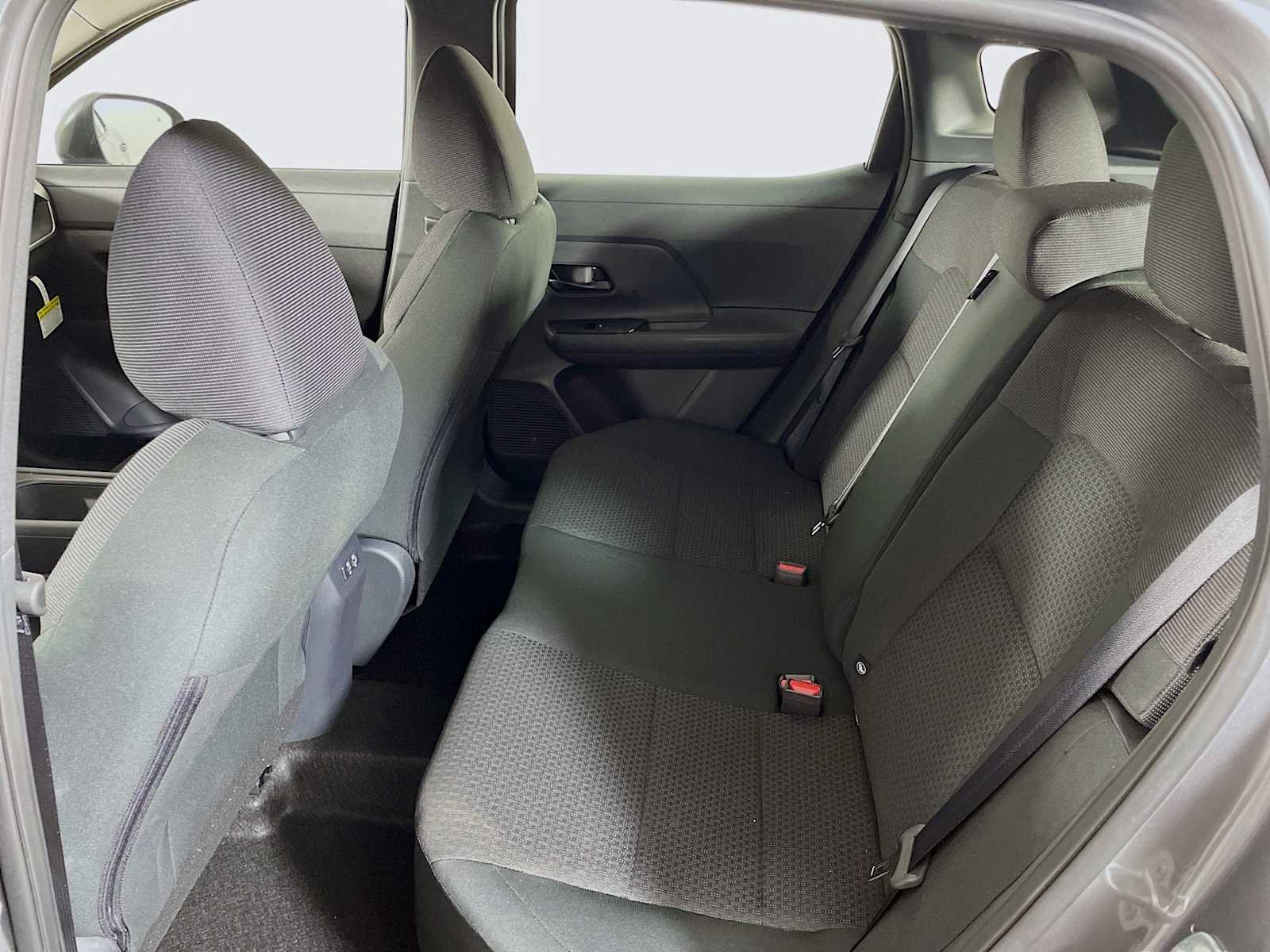2025 Nissan Kicks S photo 4