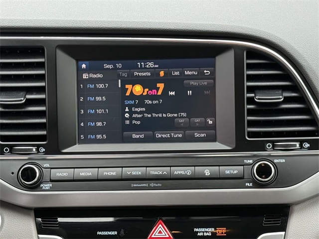 2017 Hyundai Elantra Limited photo 19