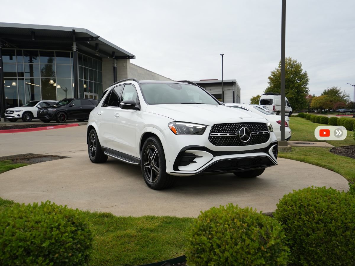 2026 Mercedes-Benz GLE GLE450's photo