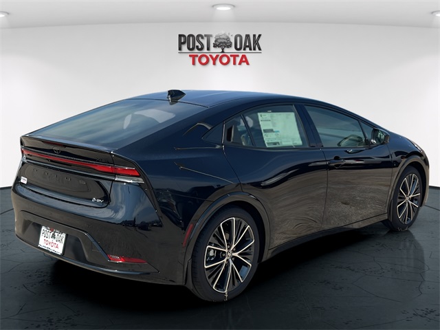 2026 Toyota Prius XLE photo 8