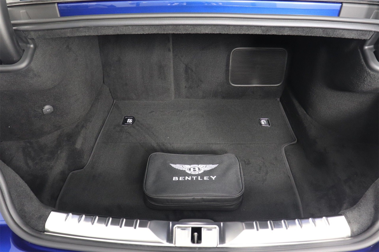 2024 Bentley Continental GT V8 photo 17