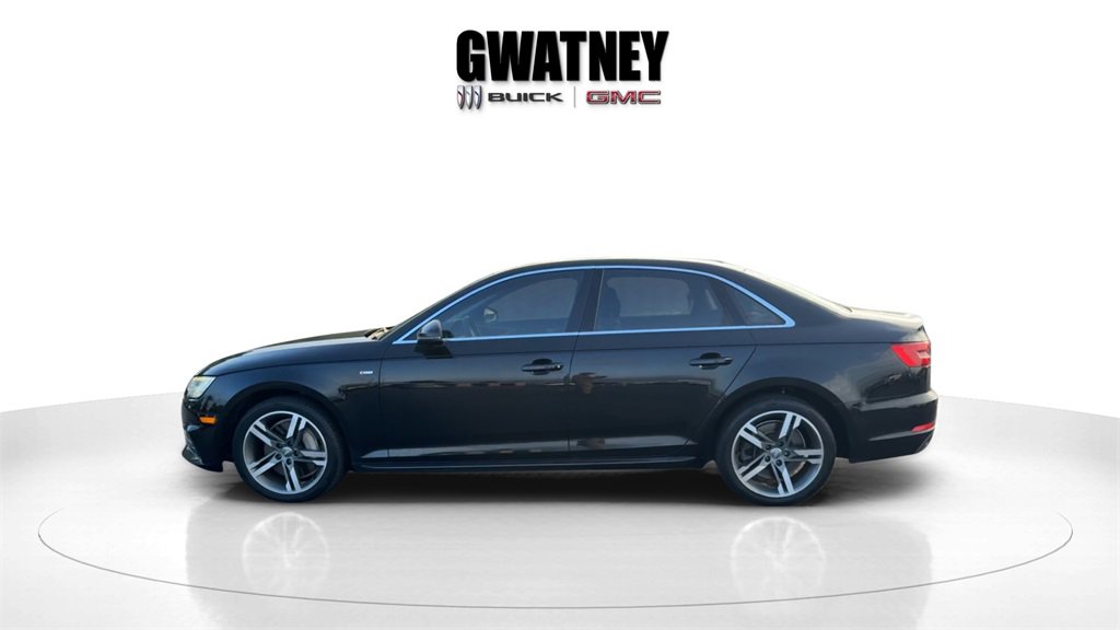2017 Audi A4 2.0T Premium Plus Quattro photo 4