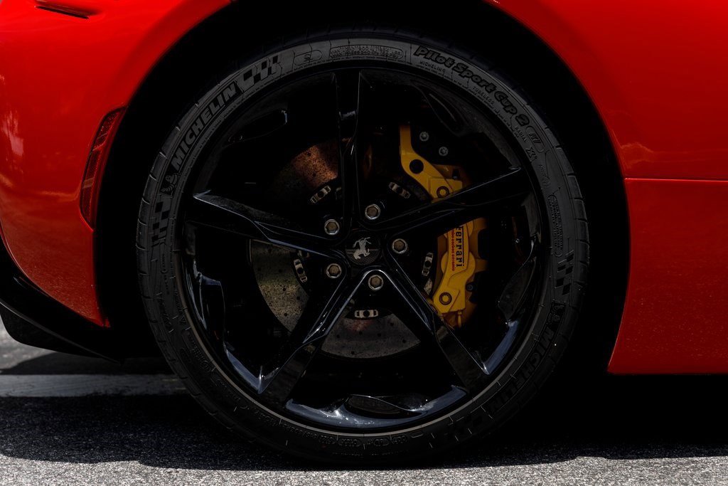 2023 Ferrari SF90 Spider photo 29