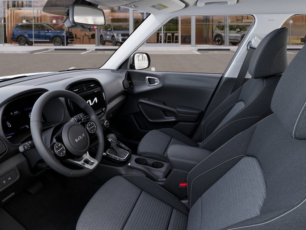 2025 Kia Soul EX photo 15