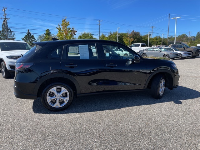 2023 Honda HR-V LX photo 5