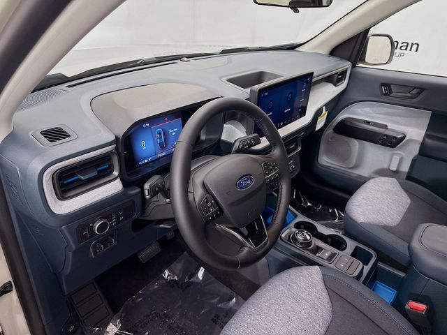 2025 Ford Maverick XLT photo 9