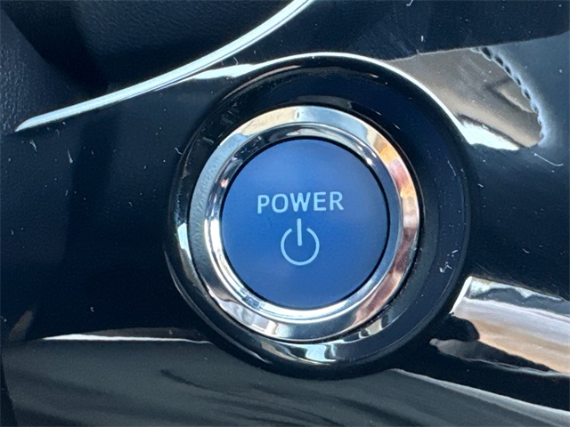 2022 Toyota Prius Prime LE photo 28