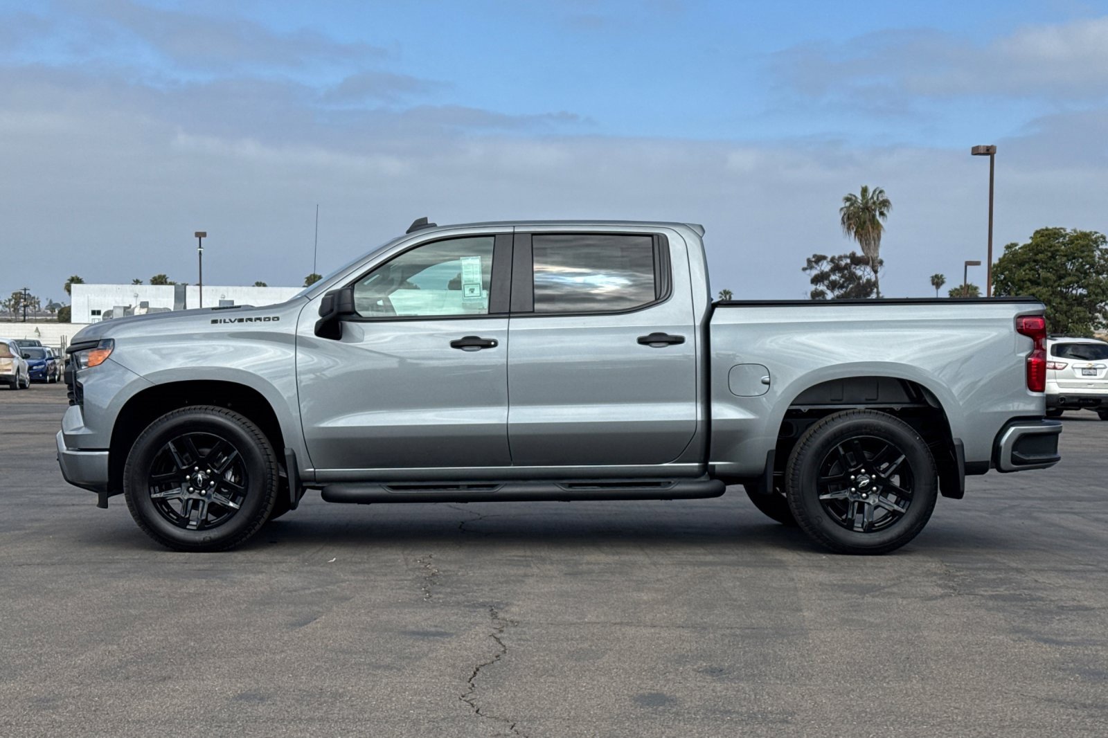 2025 Chevrolet Silverado 1500 Custom photo 7