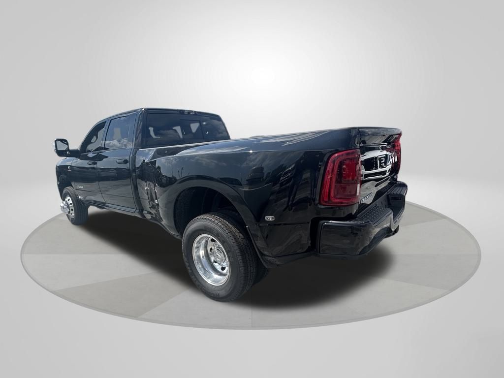 2025 Ram 3500 Laramie photo 3