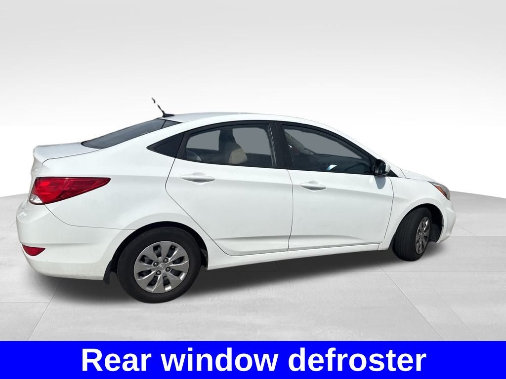 2016 Hyundai Accent SE photo 8