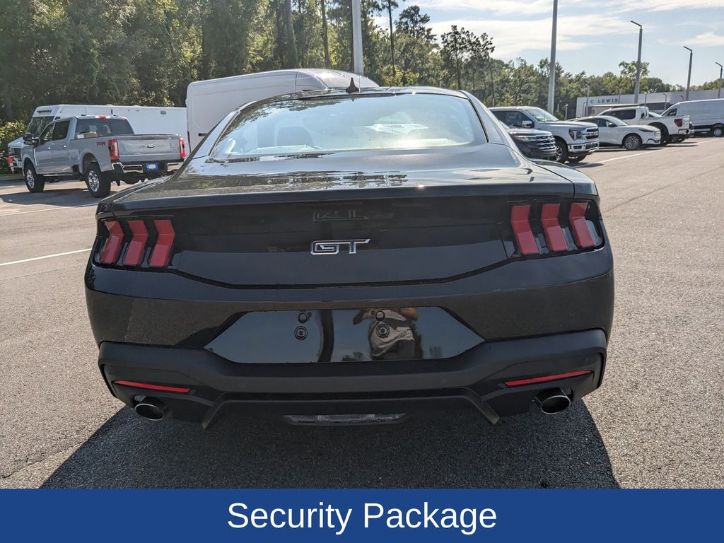 2025 Ford Mustang GT Premium photo 5