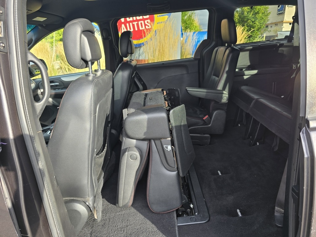 2017 Dodge Grand Caravan GT photo 26