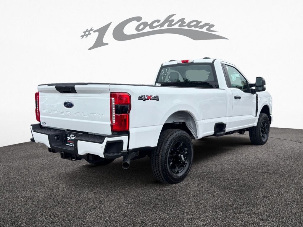 2025 Ford F-350 XL photo 6