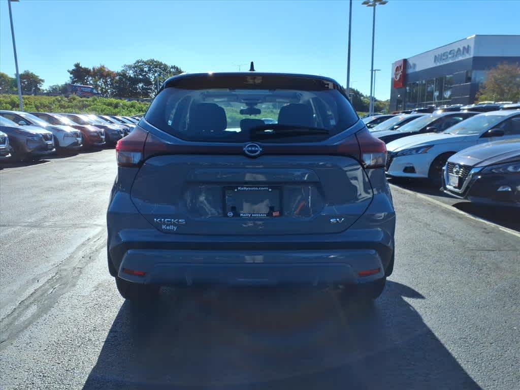2023 Nissan Kicks SV photo 6