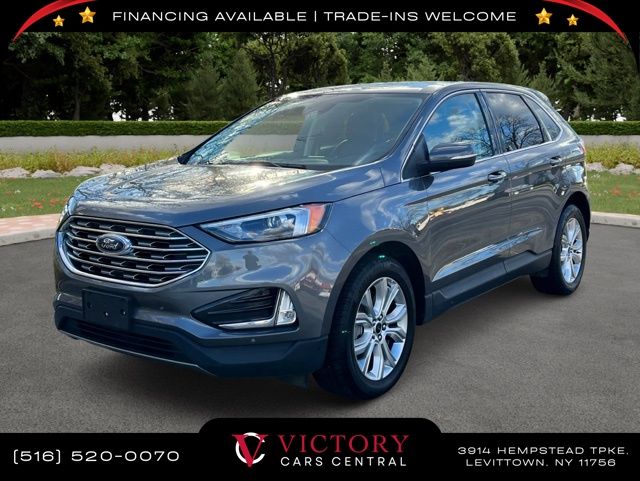 2023 Ford Edge Titanium's photo