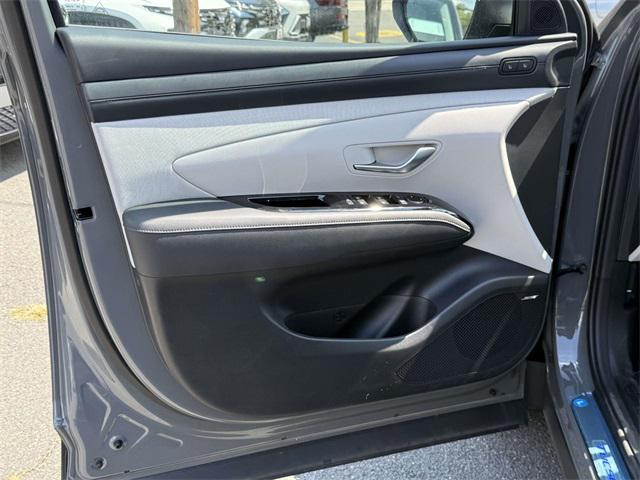 2025 Hyundai Tucson Limited photo 25