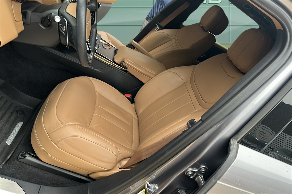 2023 Land Rover Range Rover Sport SE photo 26