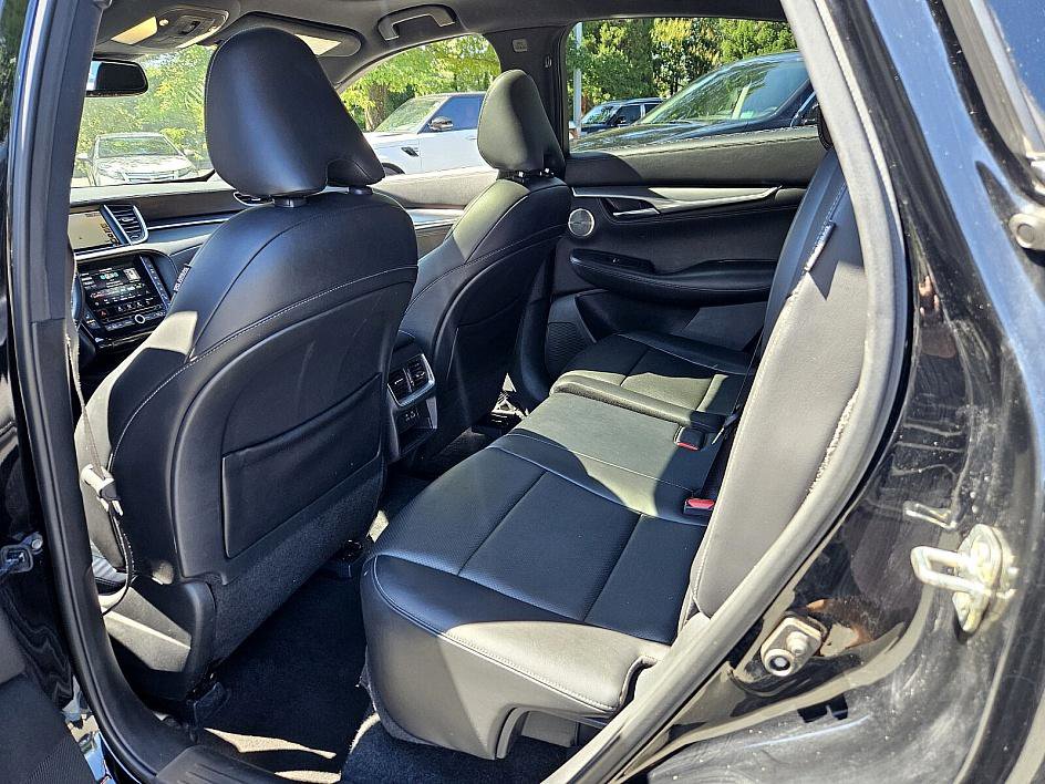 2023 Infiniti QX55 Essential photo 9