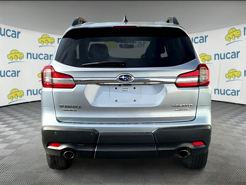 2022 Subaru Ascent Limited photo 5